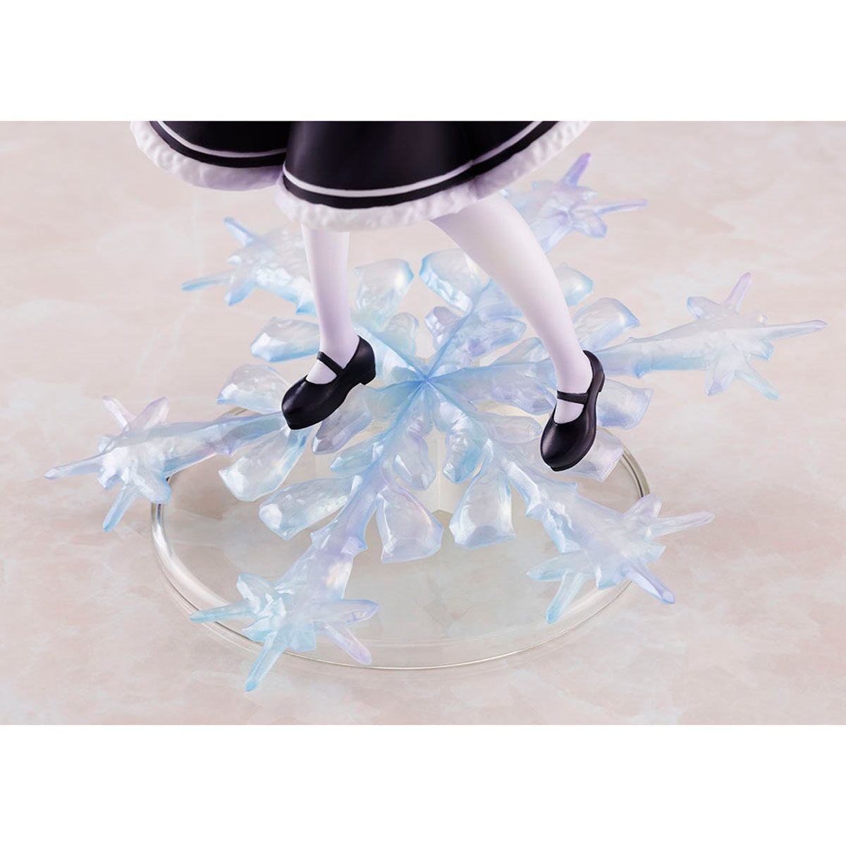 Rem as Winter Maid Artistic Masterpiece Statue