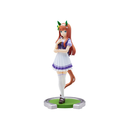 Silence Suzuka Statue